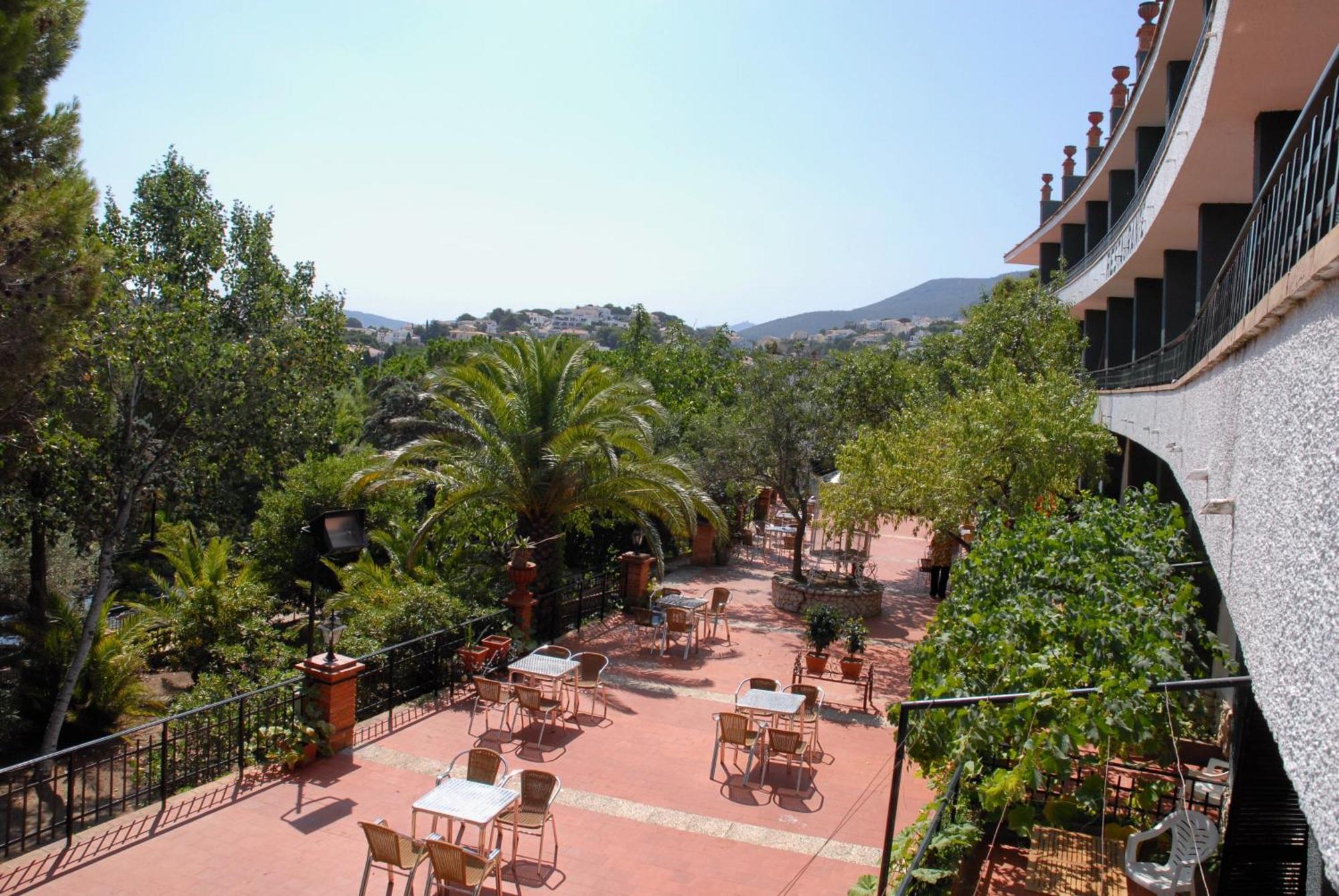 Gri-mar Hotel Llanca